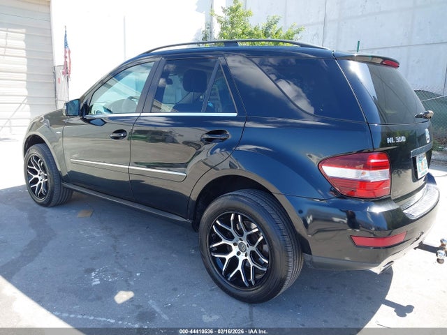 2011 MERCEDES-BENZ ML 350 BLUETEC 4JGBB2FB4BA652877 Photo 2