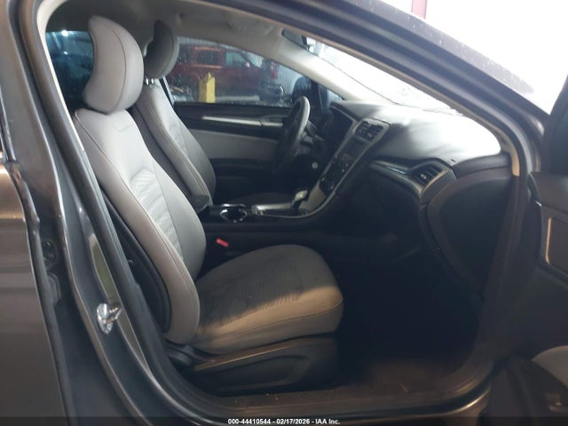 Продаж на аукціоні авто 2016 Ford Fusion S, vin: 3FA6P0G79GR274273, номер лоту: 44410544