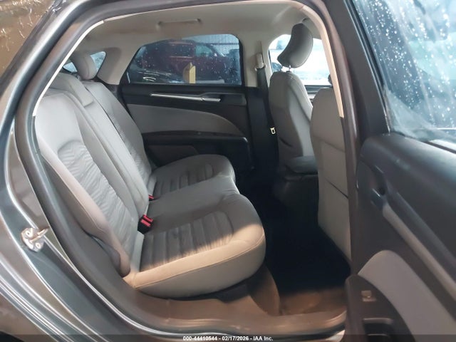 Продаж на аукціоні авто 2016 Ford Fusion S, vin: 3FA6P0G79GR274273, номер лоту: 44410544