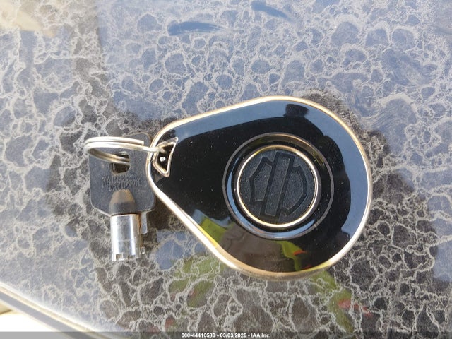 Harley-Davidson FLHX 2019 1HD1KBC11KB672220 Image 11