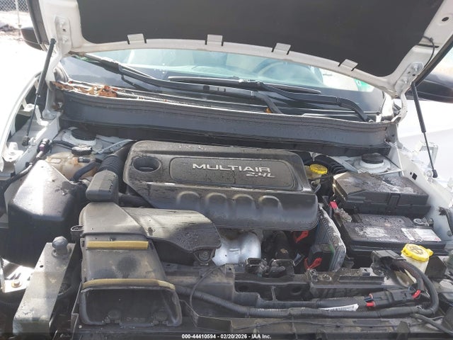 1C4PJLAB6FW762445 Jeep Cherokee Sport