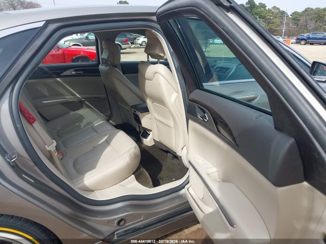 44410612 :رقم المزاد ، 3LN6L2LU4GR625017 vin ، 2016 Lincoln Mkz Hybrid مزاد بيع