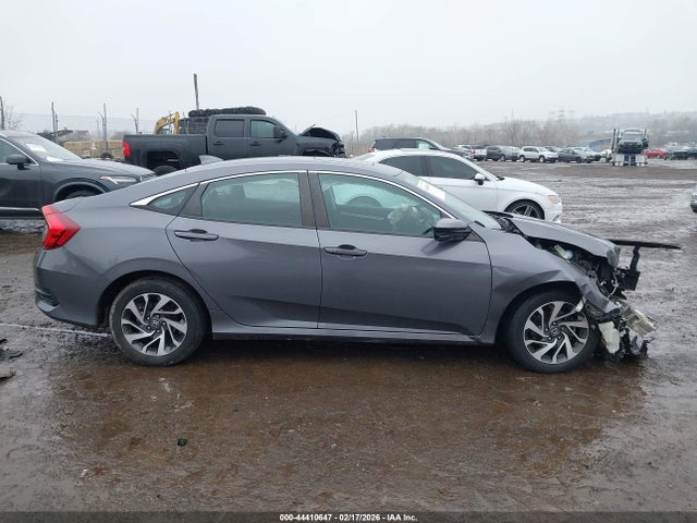 Honda CIVIC EX 2018 2HGFC2F7XJH514180 Image 13