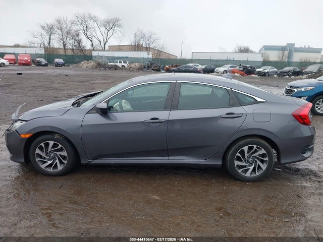 Honda CIVIC EX 2018 2HGFC2F7XJH514180 Image 14