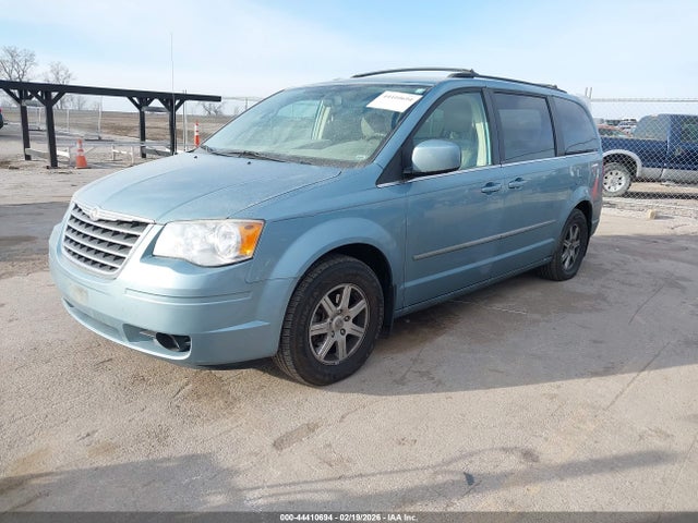 44410694 :رقم المزاد ، 2A4RR5D14AR137246 vin ، 2010 Chrysler Town & Country Touring مزاد بيع
