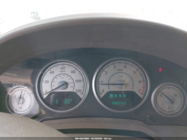 44410694 :رقم المزاد ، 2A4RR5D14AR137246 vin ، 2010 Chrysler Town & Country Touring مزاد بيع