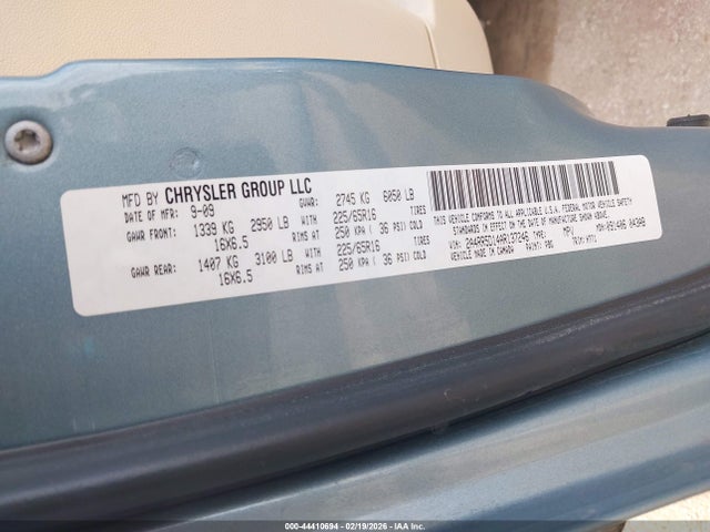44410694 :رقم المزاد ، 2A4RR5D14AR137246 vin ، 2010 Chrysler Town & Country Touring مزاد بيع