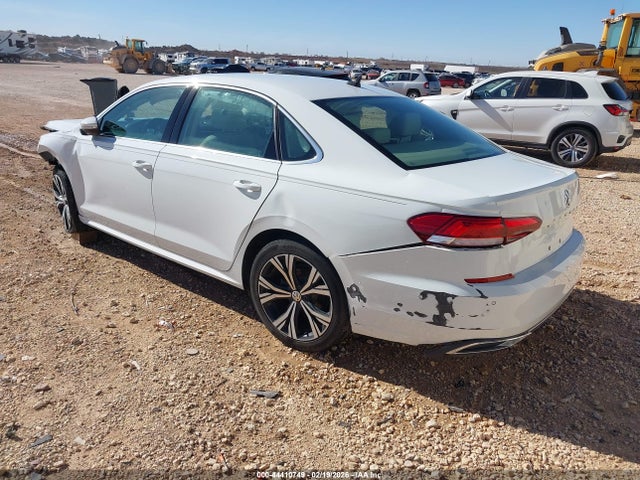 Продаж на аукціоні авто 2020 Volkswagen Passat 2.0t Sel, vin: 1VWCA7A3XLC027671, номер лоту: 44410749