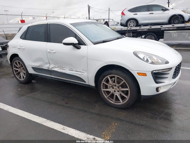2015 PORSCHE MACAN WP1AB2A54FLB64751 Photo 0