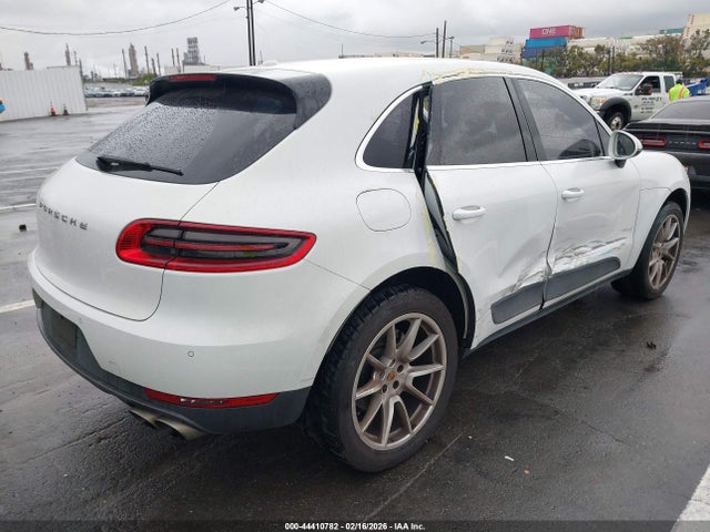 2015 PORSCHE MACAN WP1AB2A54FLB64751 Photo 3