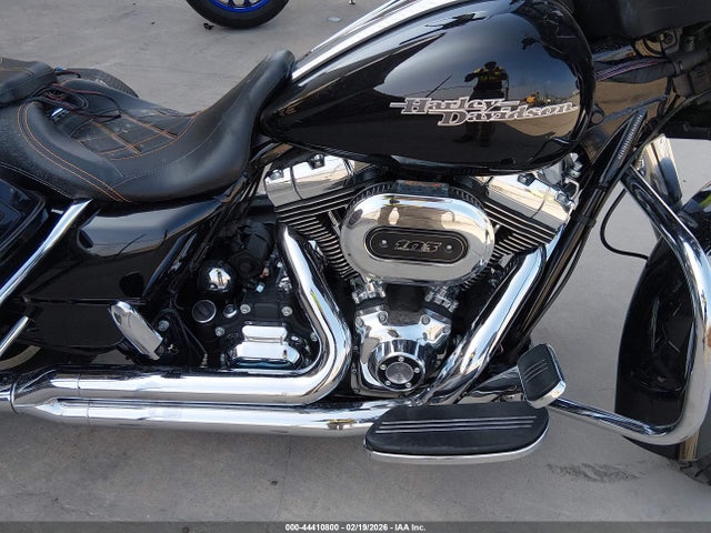 2014 HARLEY-DAVIDSON FLHX 1HD1KBM10EB662071 Photo 7