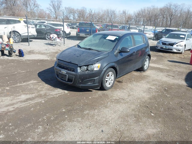 1G1JC6SH0F4125348 Chevrolet Sonic Lt Auto