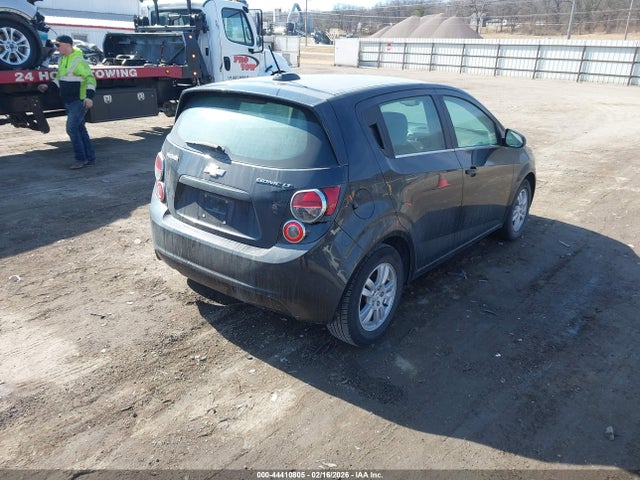 1G1JC6SH0F4125348 Chevrolet Sonic Lt Auto