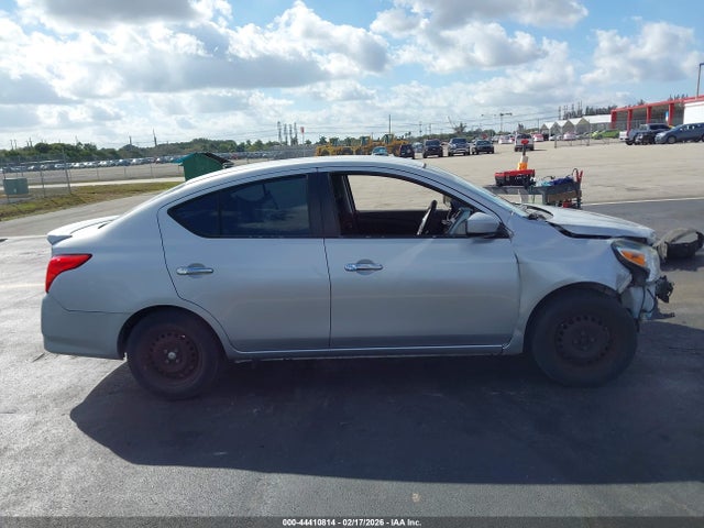 Продажа на аукционе авто 2016 Nissan Versa 1.6 S/1.6 S+/1.6 Sl/1.6 Sv, vin: 3N1CN7AP5GL833442, номер лота: 44410814
