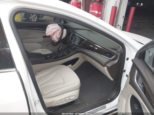 1G4ZR5SS0HU191167 Buick Lacrosse Premium