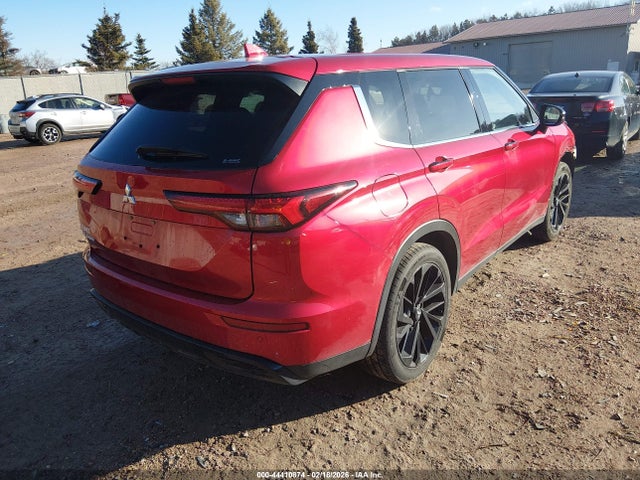 2022 MITSUBISHI OUTLANDER JA4J4UA8XNZ069781 Photo 3