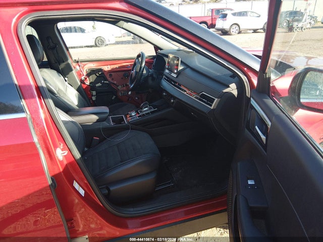 2022 MITSUBISHI OUTLANDER JA4J4UA8XNZ069781 Photo 4