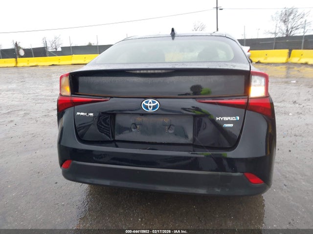 JTDKAMFU8N3164884 Toyota Prius L