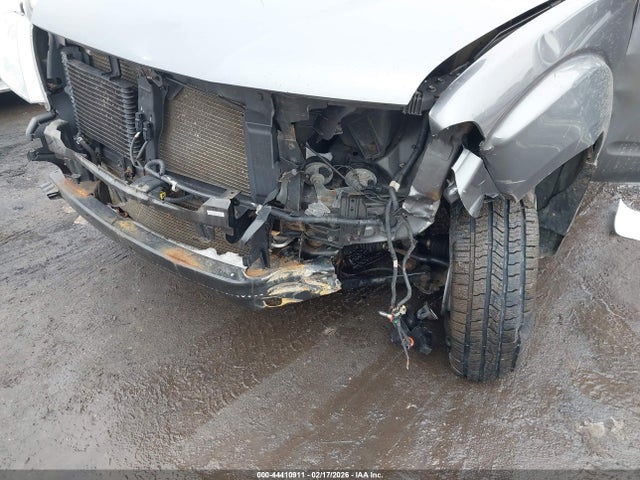 1N6AD0FV7JN733773 Nissan Frontier Sv