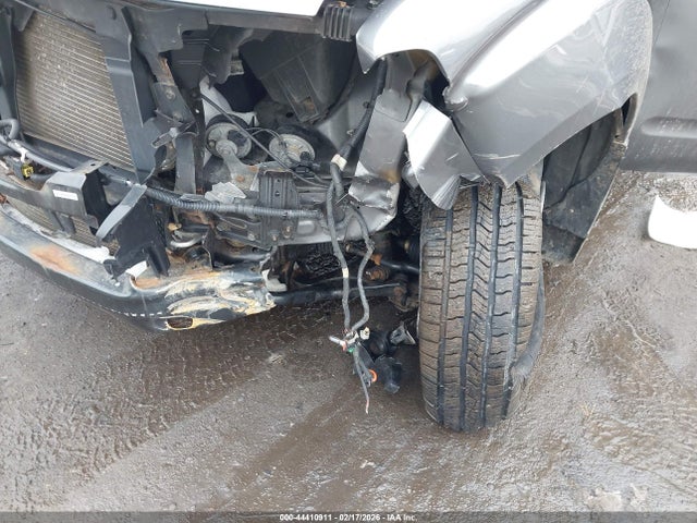 1N6AD0FV7JN733773 Nissan Frontier Sv
