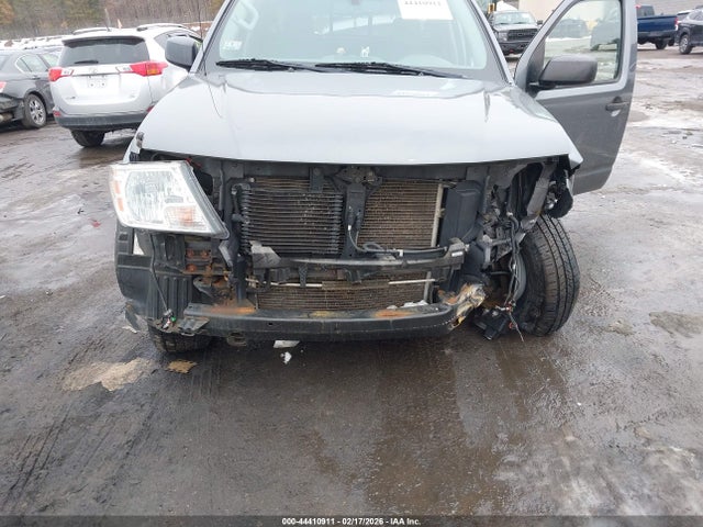 1N6AD0FV7JN733773 Nissan Frontier Sv