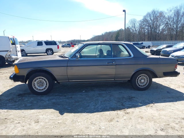 1984 MERCEDES-BENZ 300 WDBAB53A3EA141757 Photo 5