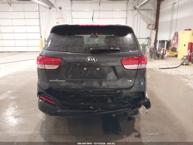 5XYPGDA51HG329307 KIA Sorento 3.3l Lx