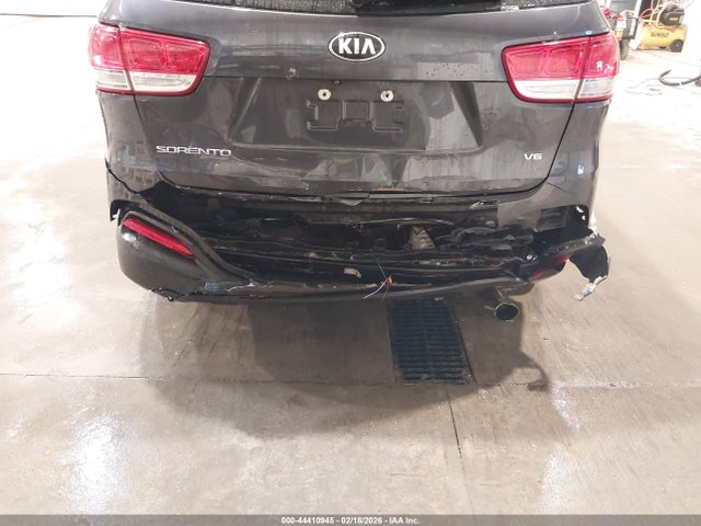 5XYPGDA51HG329307 KIA Sorento 3.3l Lx