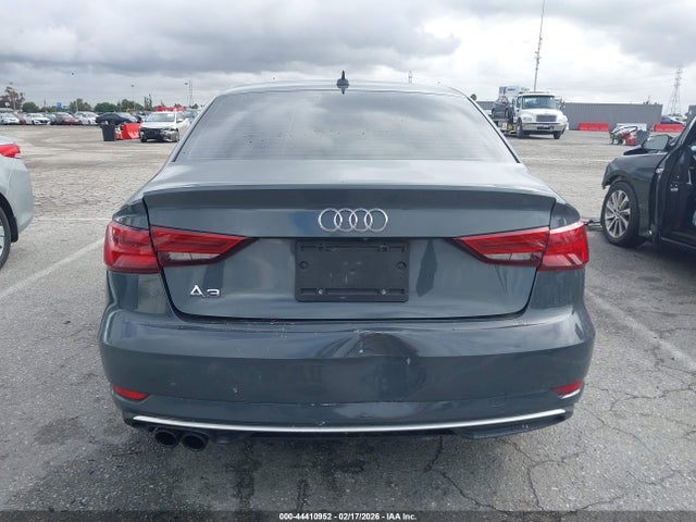Audi A3 2.0t Premium 2017 WAUAUGFF1H1033914 Image 16