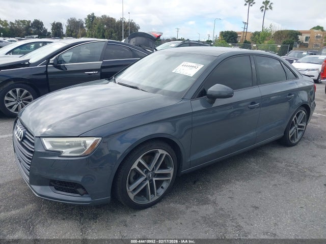 2017 AUDI A3 WAUAUGFF1H1033914 Photo 1