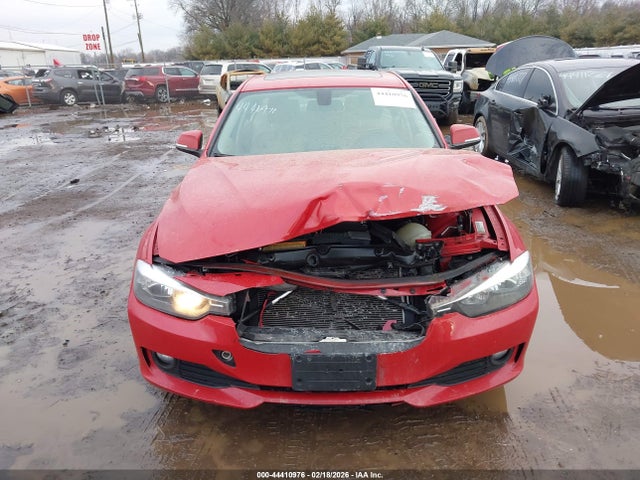 44410976 :رقم المزاد ، WBA3C3G54ENR25301 vin ، 2014 Bmw 320i Xdrive مزاد بيع