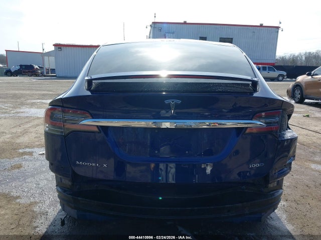 5YJXCBE25HF050496 Tesla Model X 100d/75d/90d