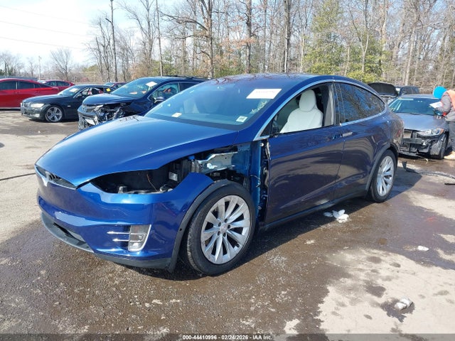 5YJXCBE25HF050496 Tesla Model X 100d/75d/90d