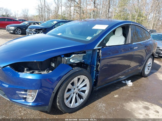 5YJXCBE25HF050496 Tesla Model X 100d/75d/90d