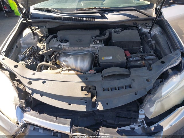 Toyota CAMRY LE 2016 4T4BF1FKXGR528235 Image 10