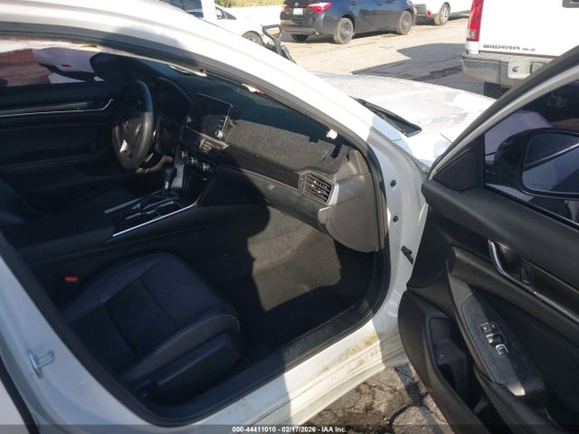 2022 HONDA ACCORD 1HGCV1F30NA063575 Photo 4