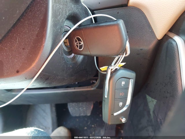 2022 TOYOTA RAV4 2T3F1RFV5NW288194 Photo 10