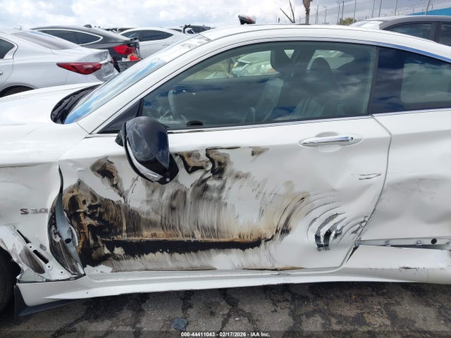 JN1FV7EK8LM400113 Infiniti Q60 Red Sport 400