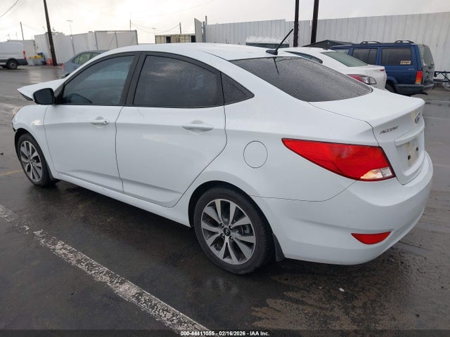 Hyundai Accent Value Edition 2017 KMHCT4AE2HU280879 Image 3