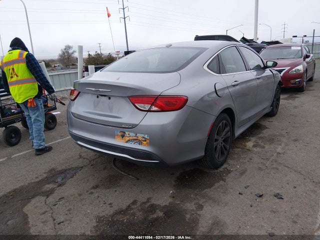 Продаж на аукціоні авто 2015 Chrysler 200 Limited, vin: 1C3CCCAB8FN632931, номер лоту: 44411094