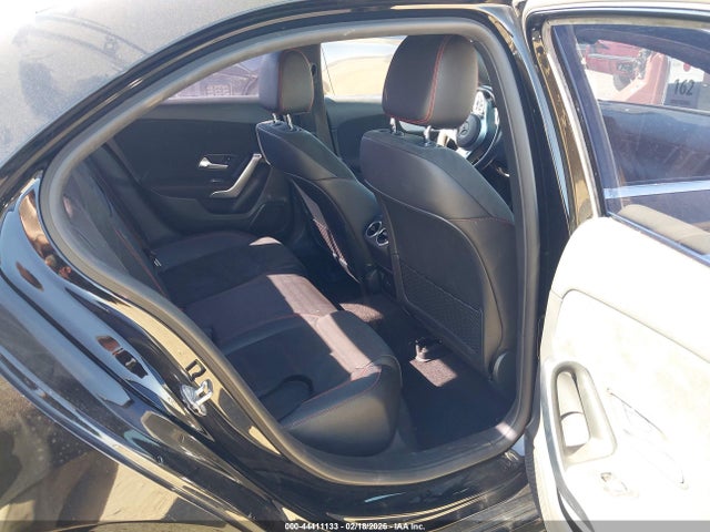 2021 MERCEDES-BENZ AMG A 35 W1K3G5BB5MJ258489 Photo 7