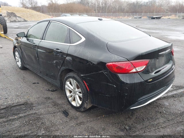 Продаж на аукціоні авто 2015 Chrysler 200 Limited, vin: 1C3CCCAB0FN724521, номер лоту: 44411149