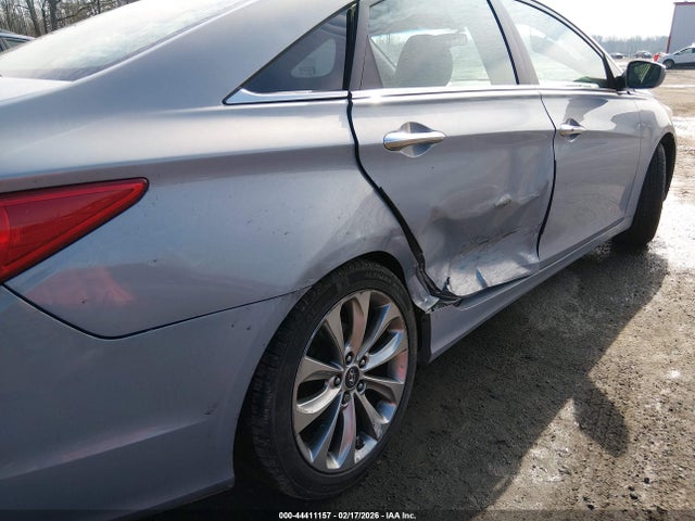 44411157 :رقم المزاد ، 5NPEC4ACXBH138504 vin ، 2011 Hyundai Sonata Se مزاد بيع