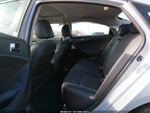 44411157 :رقم المزاد ، 5NPEC4ACXBH138504 vin ، 2011 Hyundai Sonata Se مزاد بيع