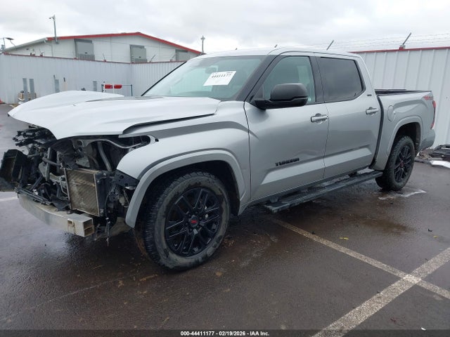 5TFLA5DB5NX049468 Toyota Tundra Sr5