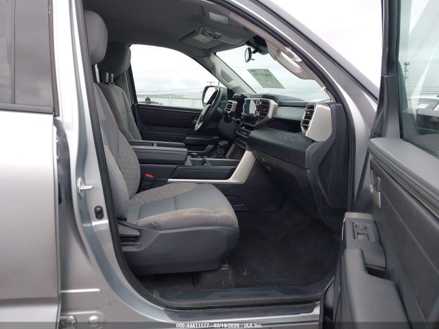 5TFLA5DB5NX049468 Toyota Tundra Sr5