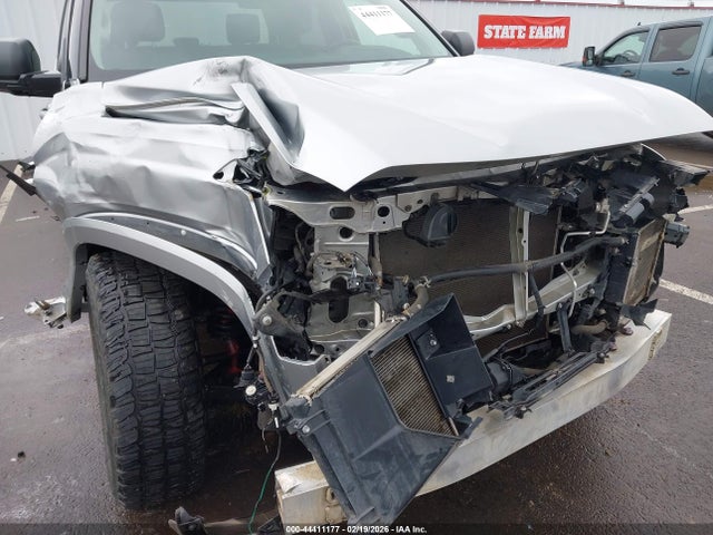 5TFLA5DB5NX049468 Toyota Tundra Sr5