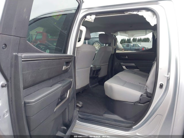 5TFLA5DB5NX049468 Toyota Tundra Sr5