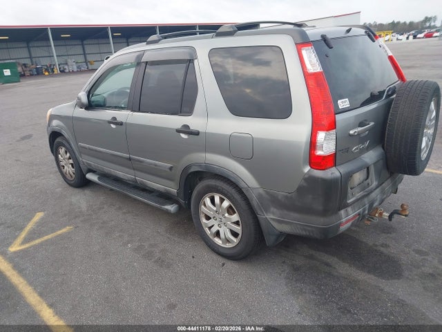 2005 HONDA CR-V SHSRD78825U335177 Photo 2