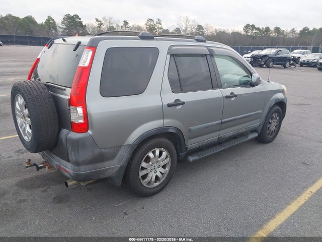 2005 HONDA CR-V SHSRD78825U335177 Photo 3